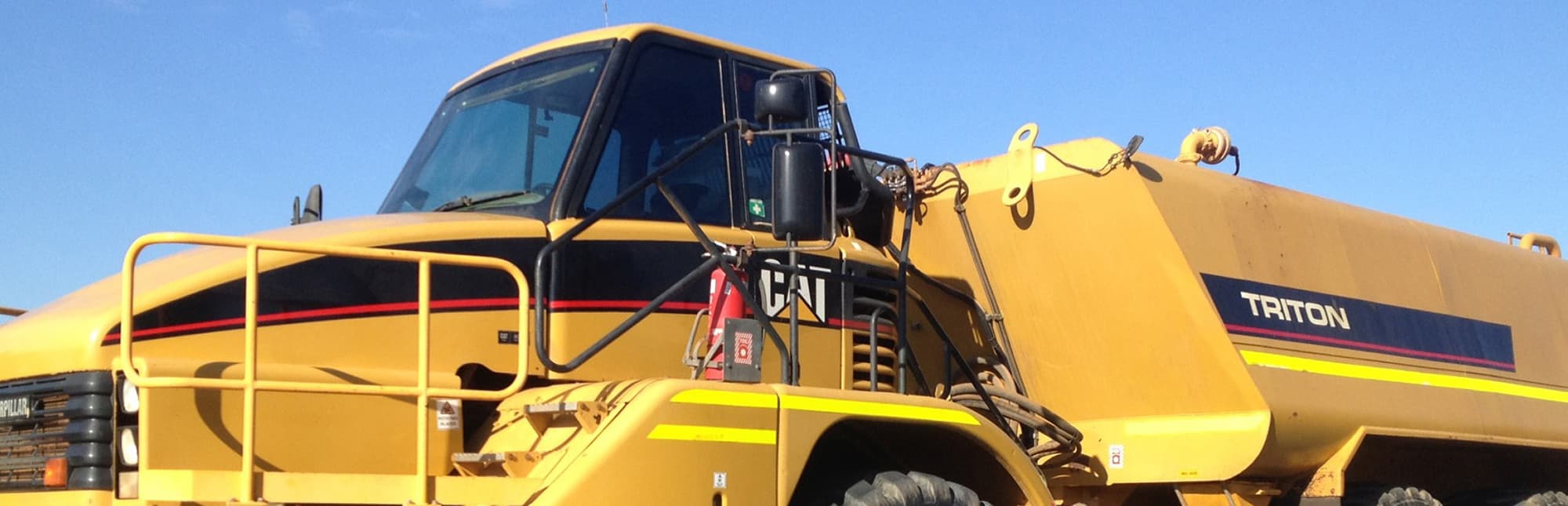 CAT Triton truck